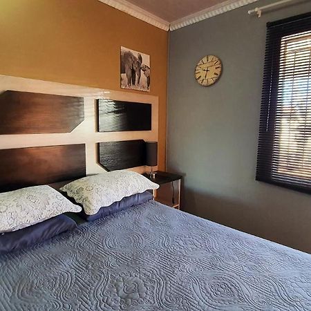 Genesis Self Catering Apartments Bloemfontein Luaran gambar